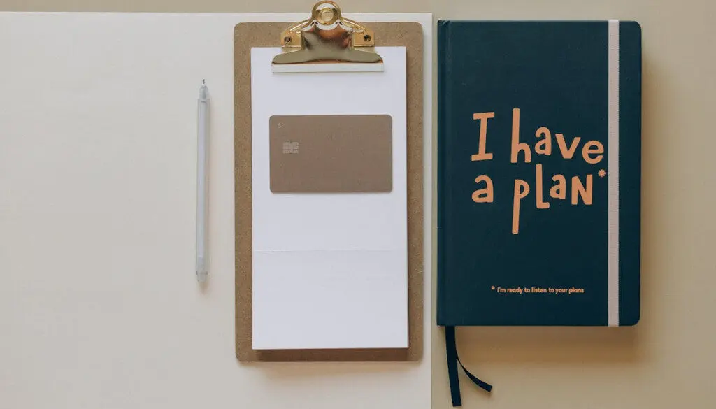 Monthly family budget planner 1024x585