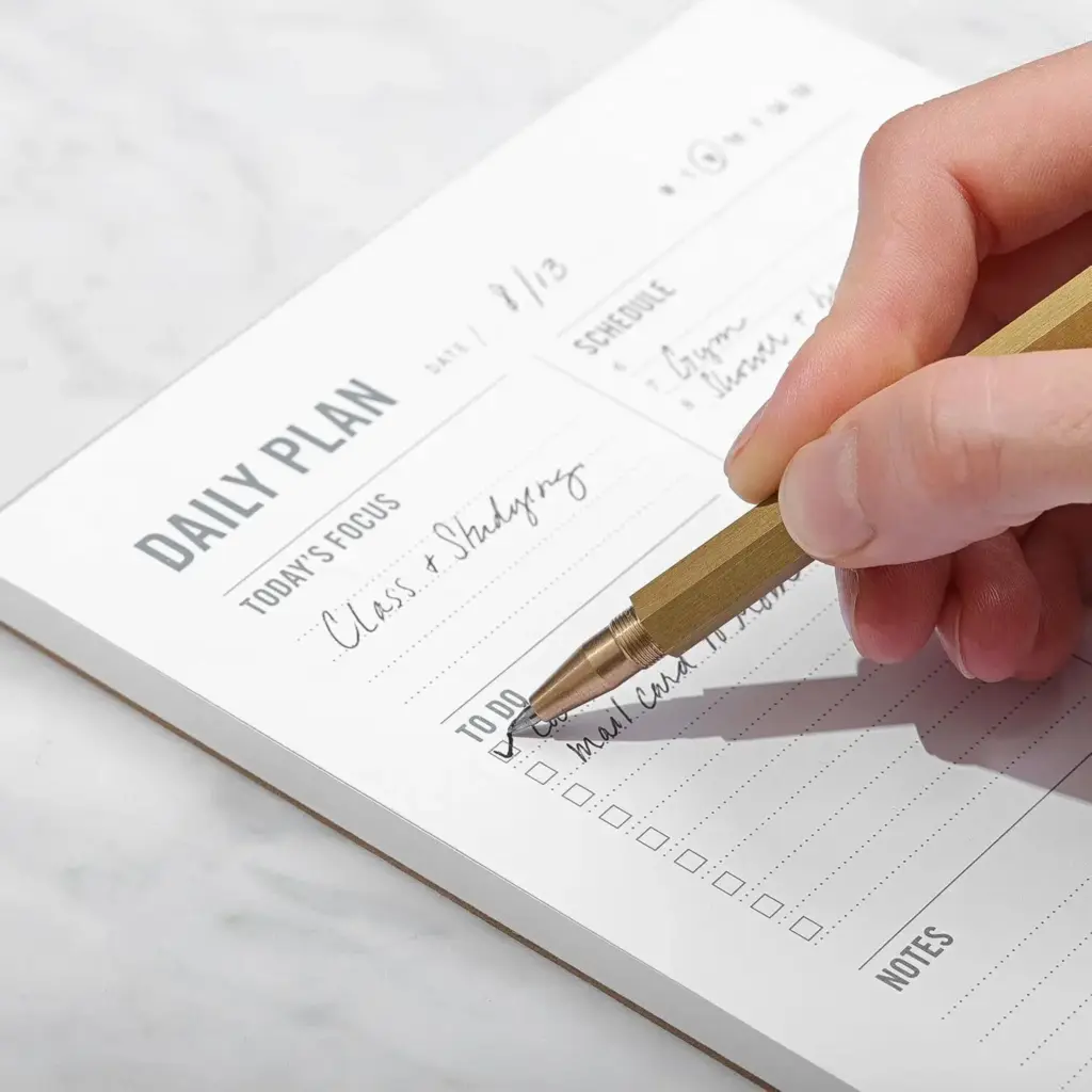 Momβs daily routine planner pad