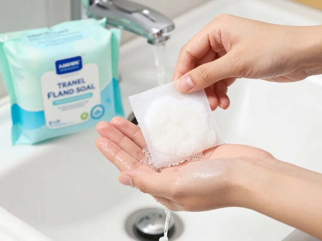 Dissolving laundry soap sheets for travel